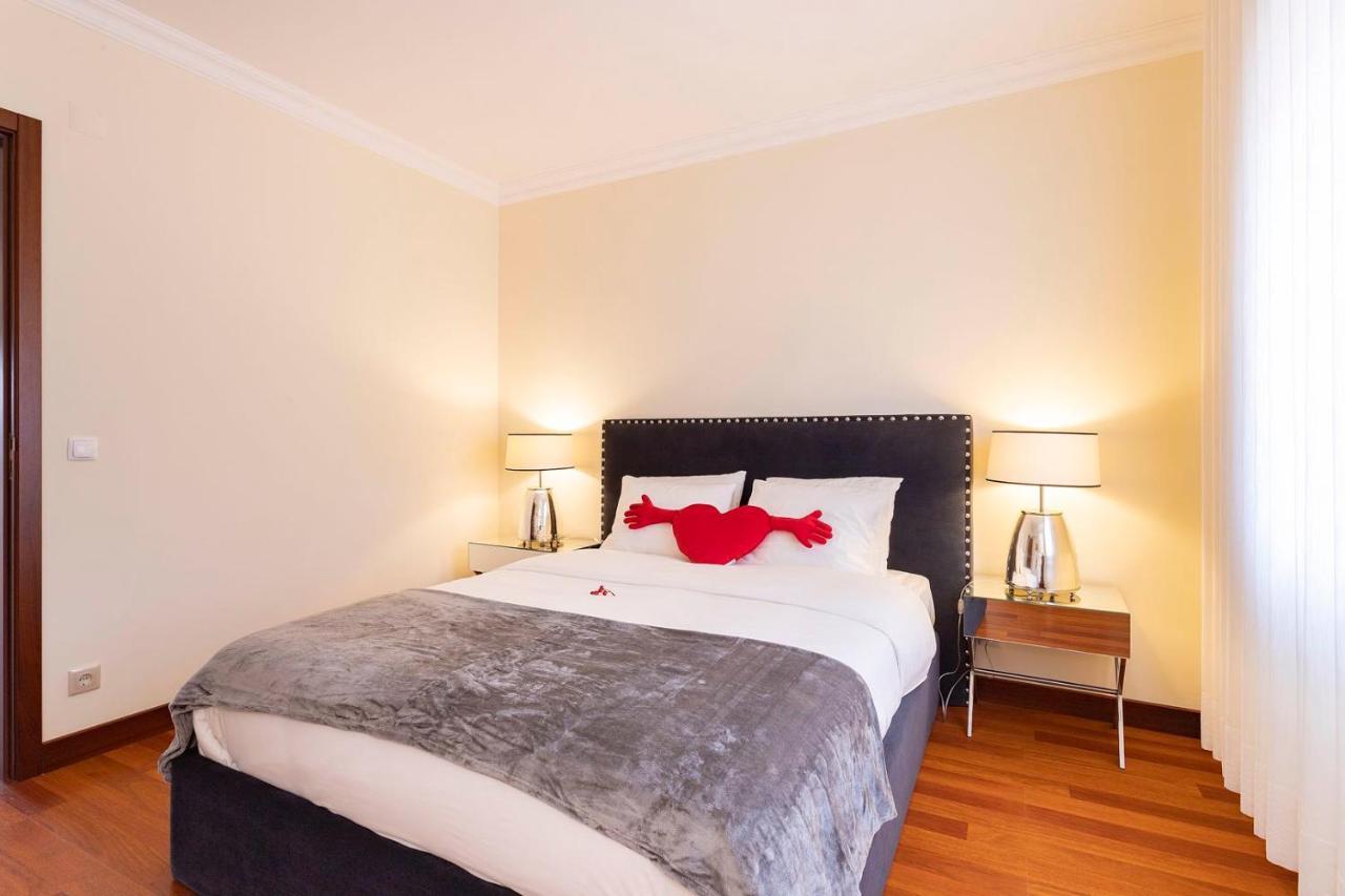 Heart Of Ocean Dulpex Estoril Apartment Екстериор снимка